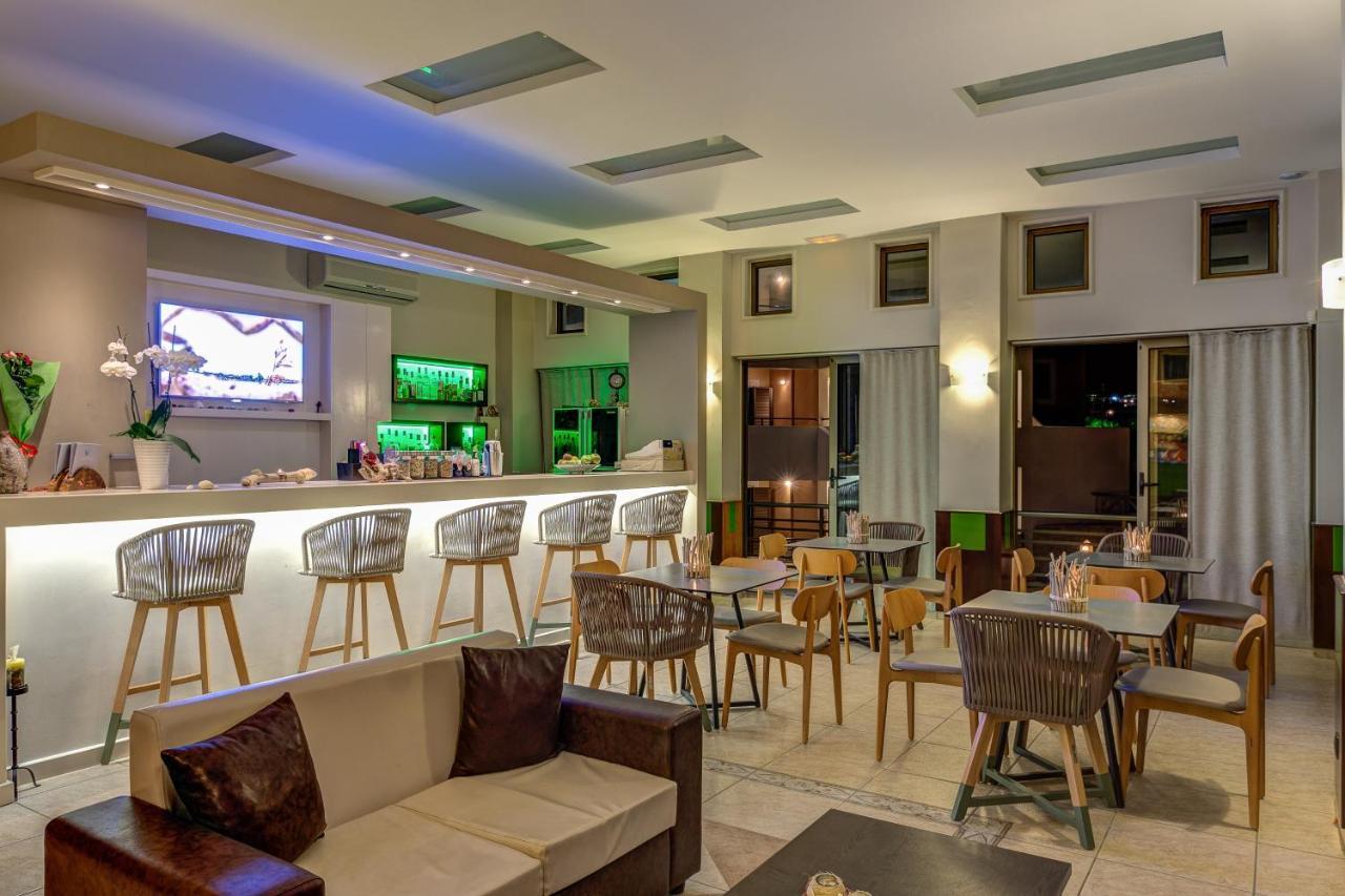 Alkionis Beach Hotel Apartments สฟากากิ ภายนอก รูปภาพ