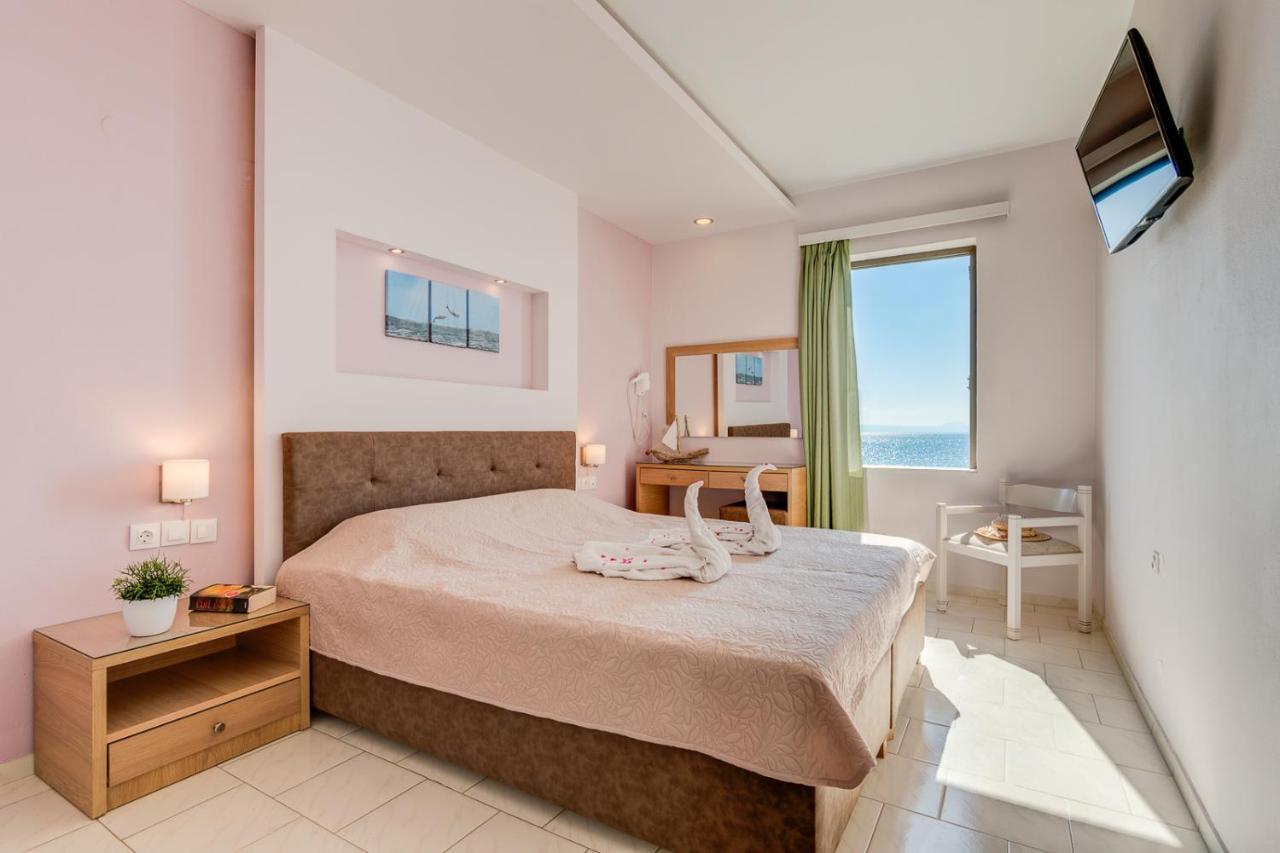 Alkionis Beach Hotel Apartments สฟากากิ ภายนอก รูปภาพ