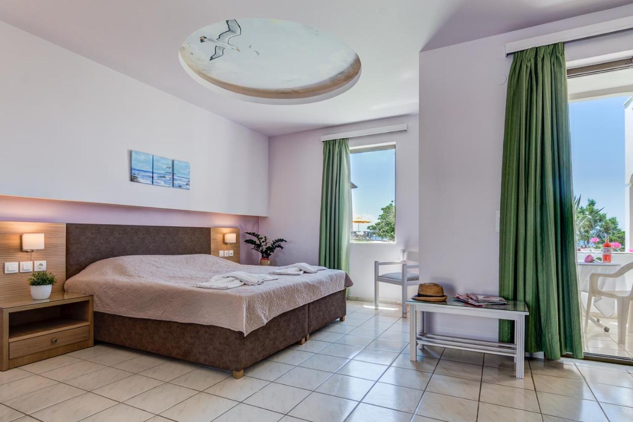 Alkionis Beach Hotel Apartments สฟากากิ ภายนอก รูปภาพ