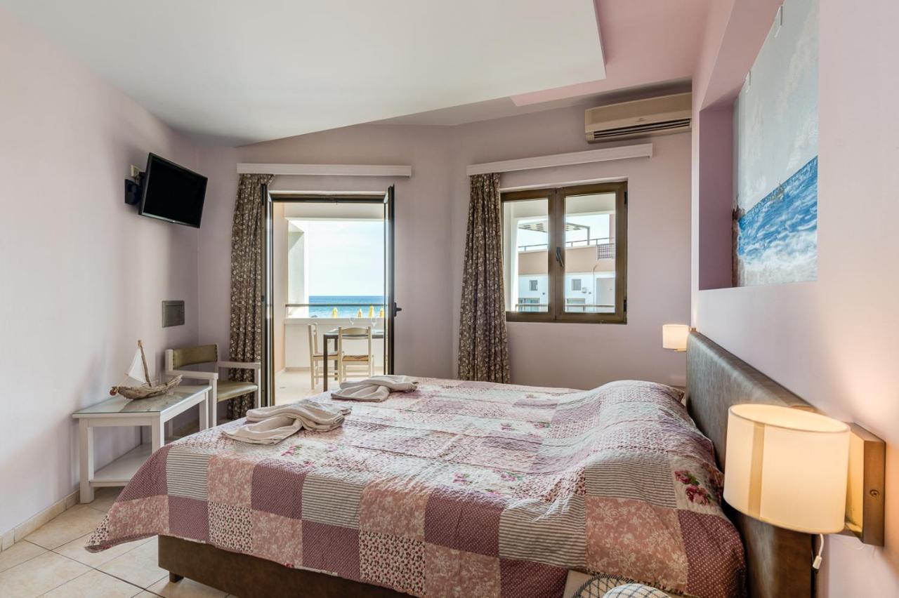 Alkionis Beach Hotel Apartments สฟากากิ ภายนอก รูปภาพ